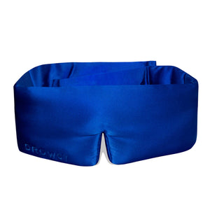 Experience ultimate comfort and darkness with the Royal Blue eye mask—a luxurious silk blackout sleep mask with DROWSY embroidered on the left, designed to fully cover your eyes and enhance your beauty sleep.
